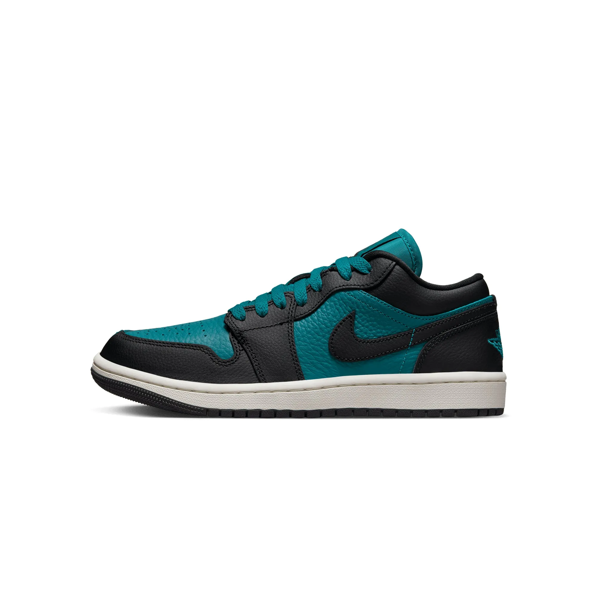 Air Jordan Womens 1 Low SE Shoes