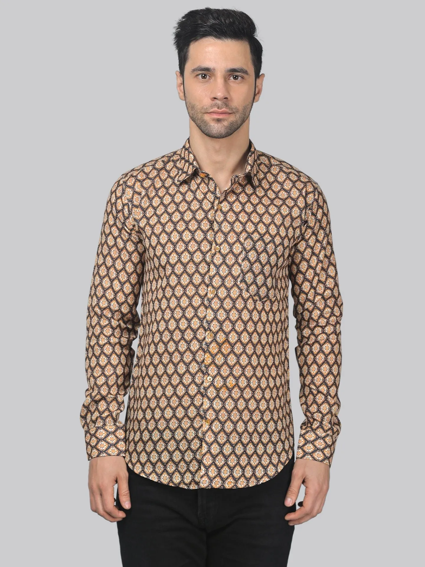 Edgy-romantic Men's Printed Full Sleeve Cotton Button-Up Shirt For Men