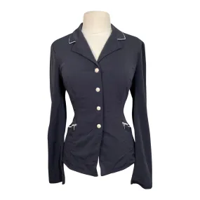 FITS Mesh Combo Show Jacket in Black - Women's Medium