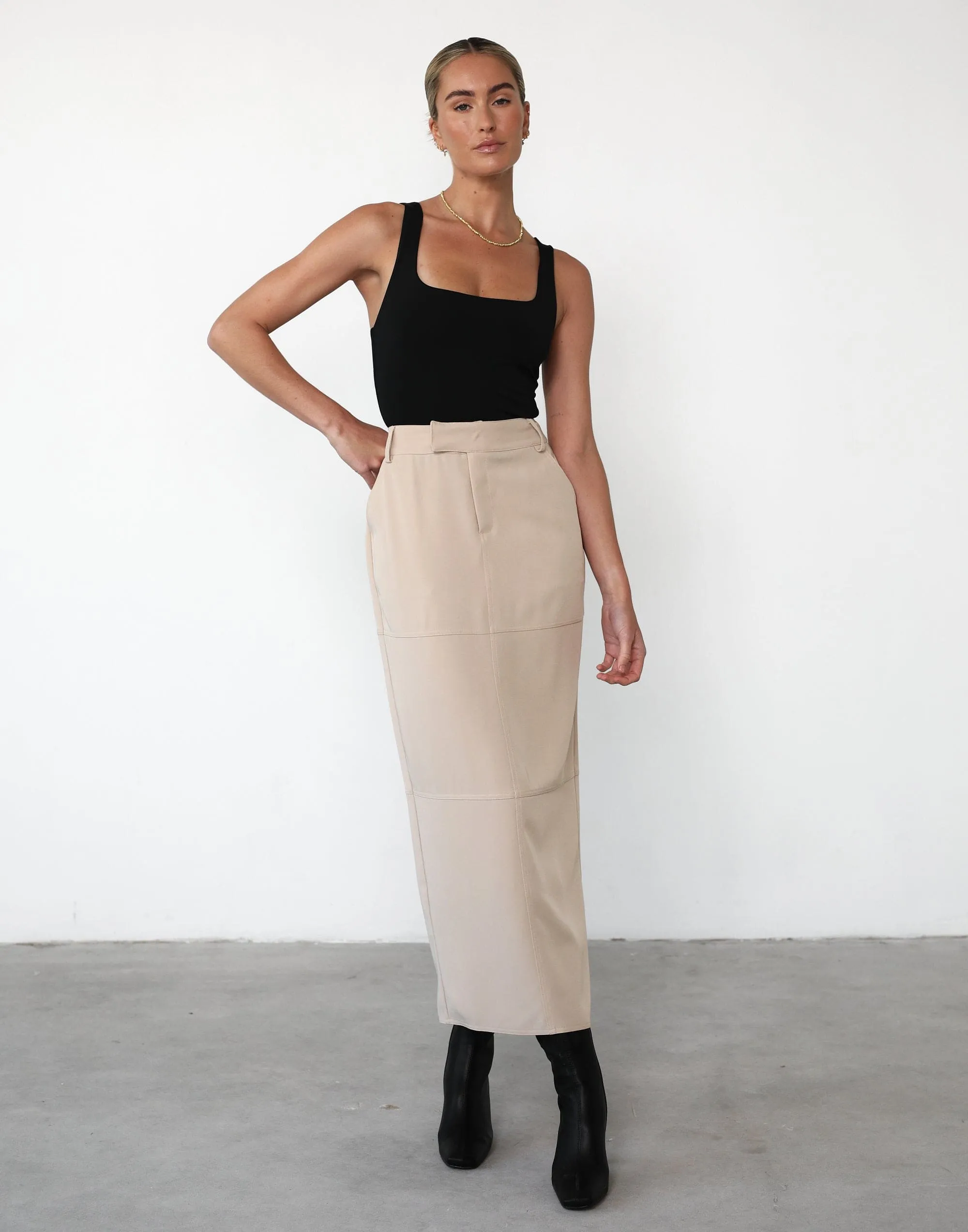 Malakai Maxi Skirt (Beige)