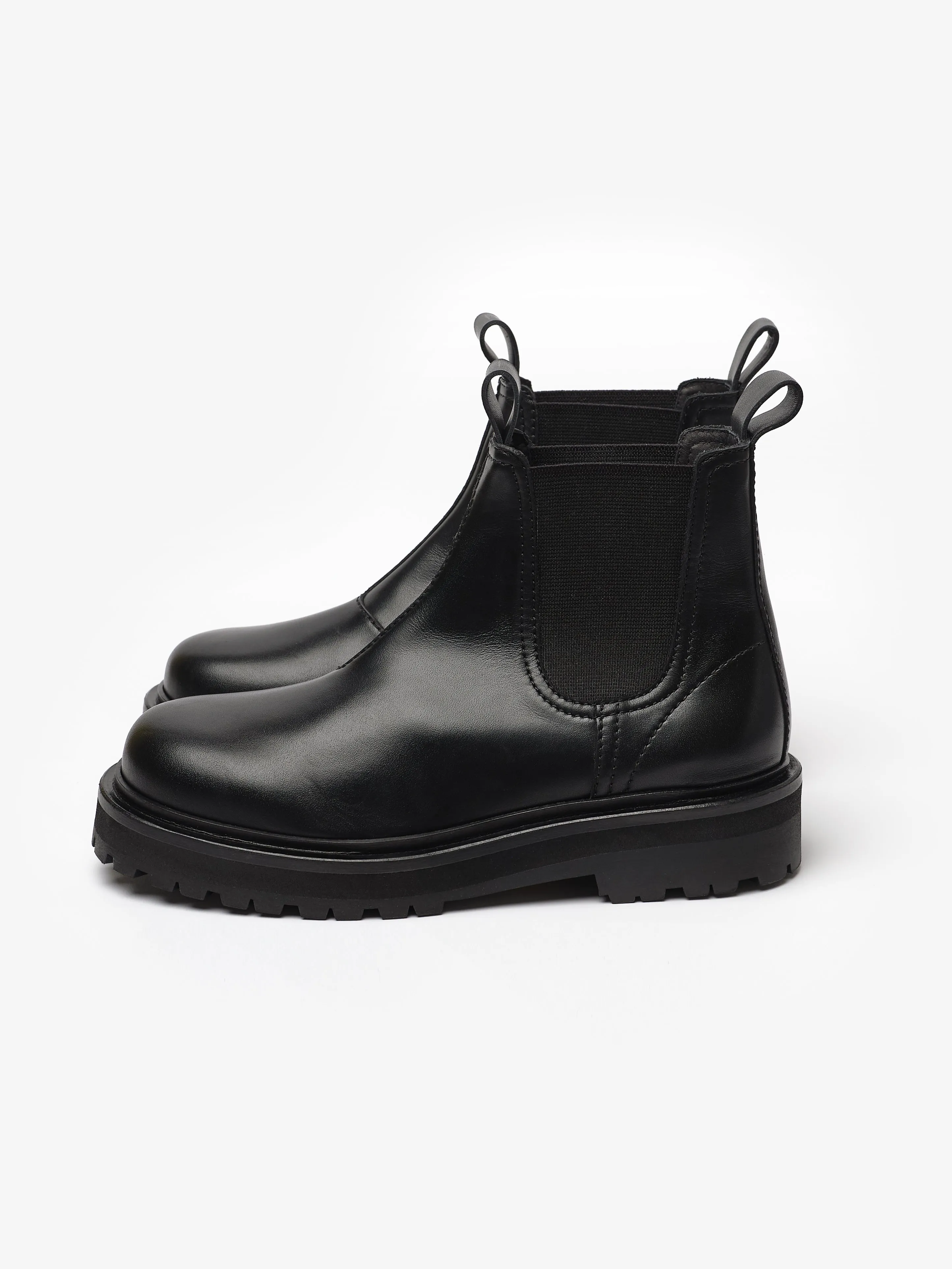 Women's Kick Boot in Black